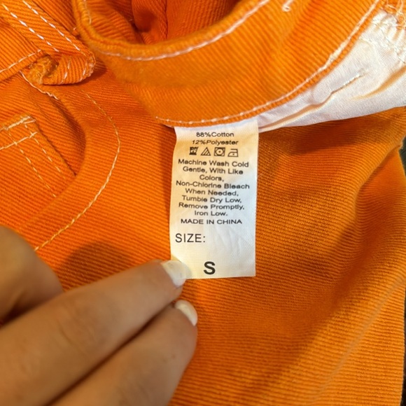 Orange high waisted cargo/jean shorts! Size small - Picture 3 of 3